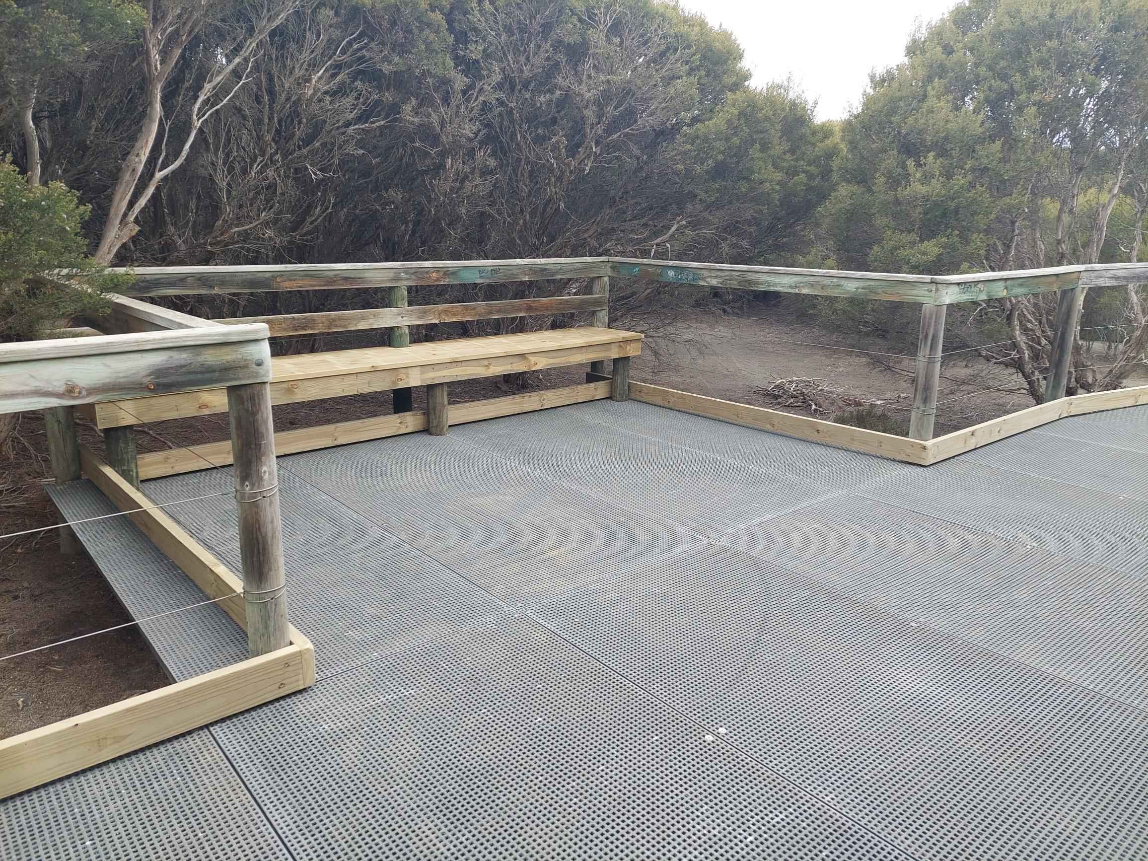 Tokuremoar Reserve Boardwalk Seating