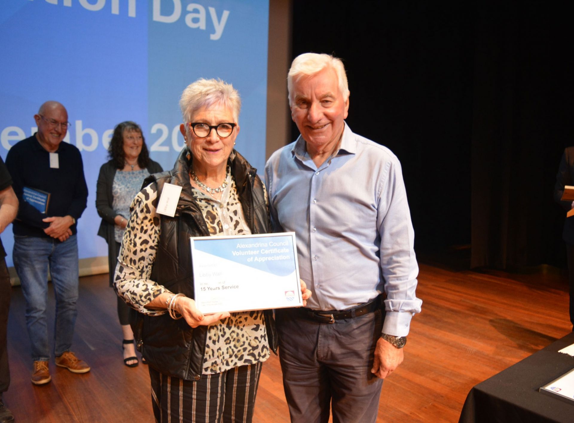  Alexandrina Mayor Keith Parkes, right, presented a Certificate of Appreciation to Libby Wall.