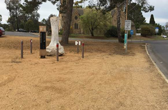 Strathalbyn pocket park before