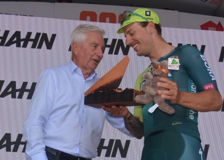TDU trophy presentation 2024