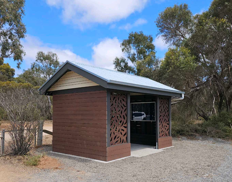Photo of the shelter at the Langhorne Creek Cemetery