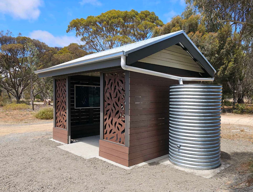 Photo of the shelter at the Langhorne Creek Cemetery